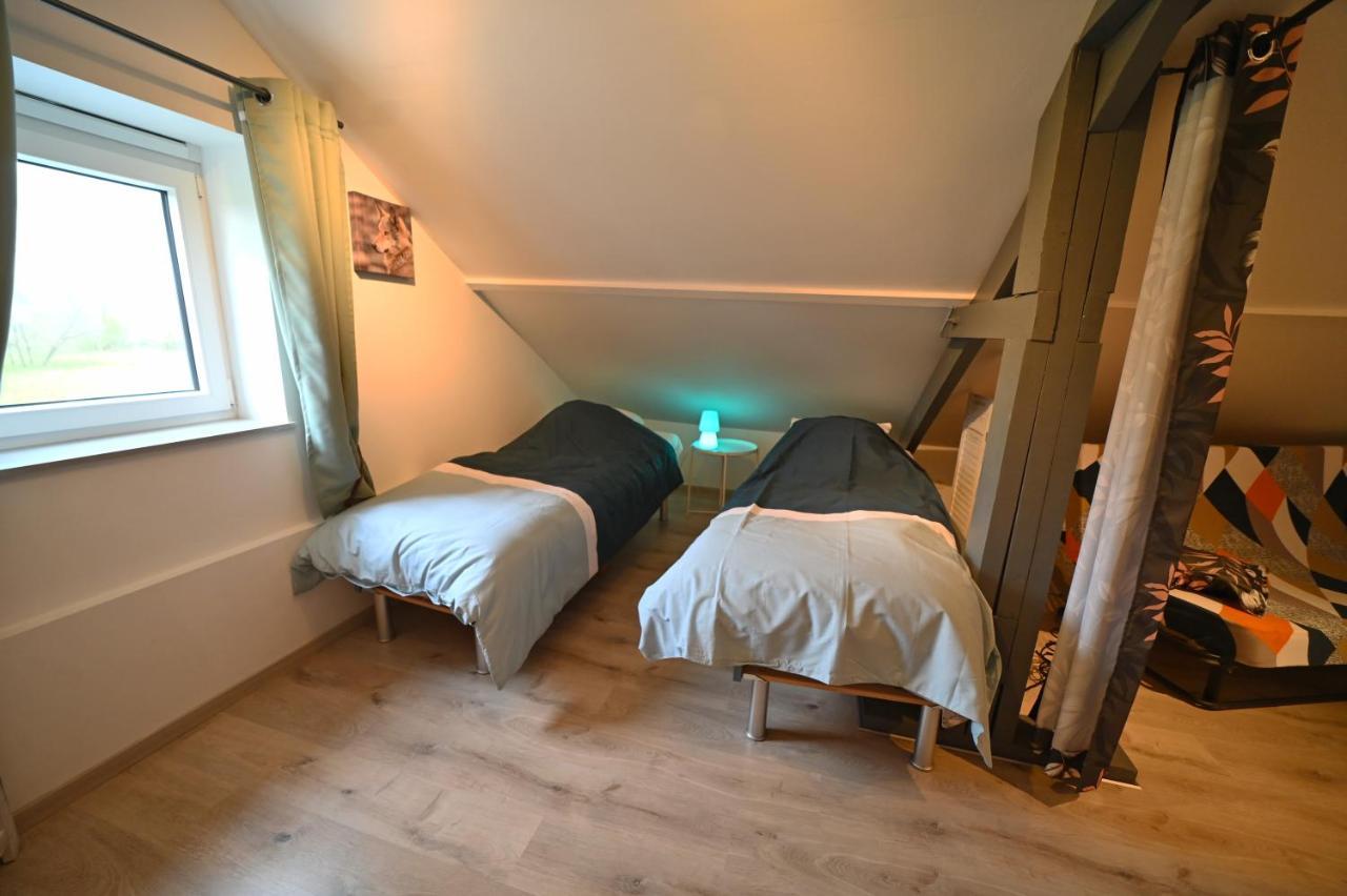 La Petite Maison Dans La Prairie Hotton Eksteriør bilde